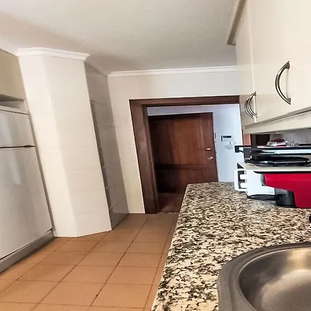 Oceanview First Line With 2 Pools 6 By Interhome Apartamento